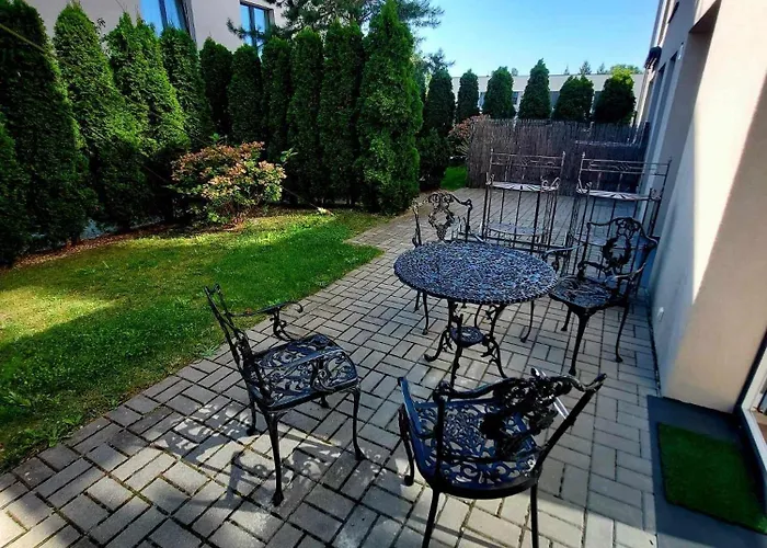 شقة Apartamentai Su Terasa *